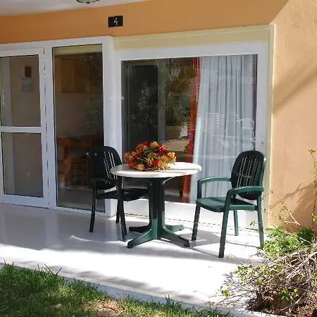 Tejas Apartman *